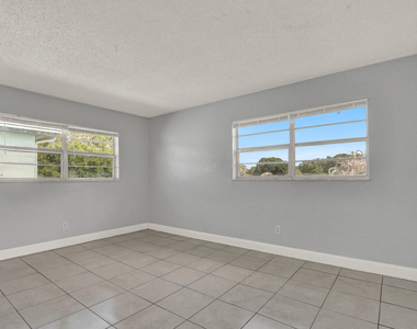 3204 Louisiana Avenue - Photo Thumbnail 11