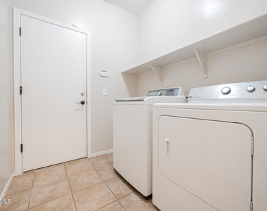 3681 E Yellowstone Place - Photo Thumbnail 22
