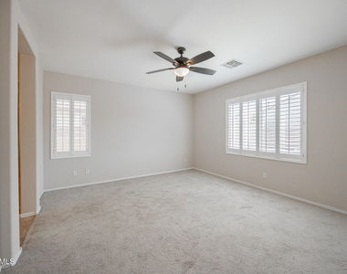 3681 E Yellowstone Place - Photo Thumbnail 11