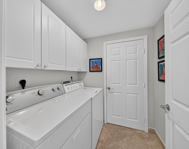 100 S Birch Road - Photo Thumbnail 21