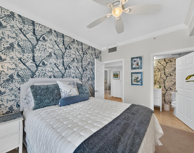 100 S Birch Road - Photo Thumbnail 7