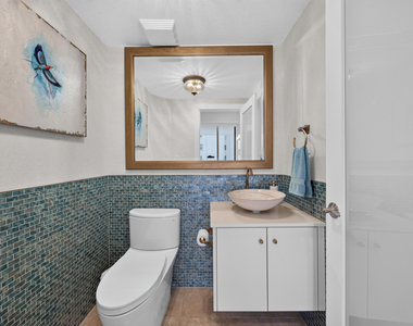 100 S Birch Road - Photo Thumbnail 6