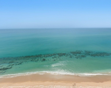 5420 N Ocean Drive - Photo Thumbnail 1
