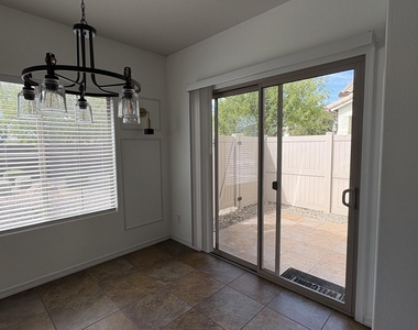 5396 W Molly Lane - Photo Thumbnail 10