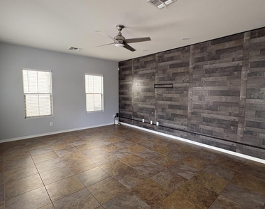 5396 W Molly Lane - Photo Thumbnail 8