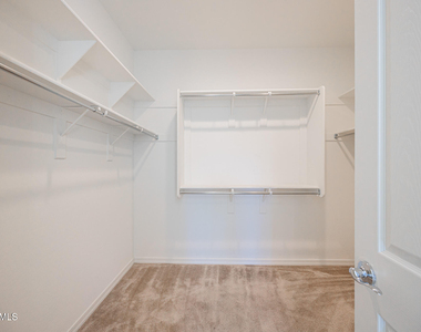 3311 W Donner Drive - Photo Thumbnail 13