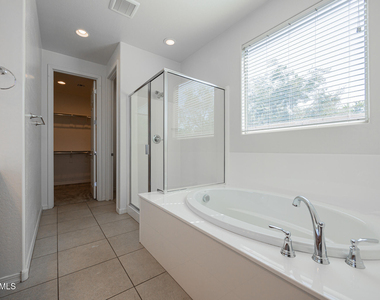 3311 W Donner Drive - Photo Thumbnail 12