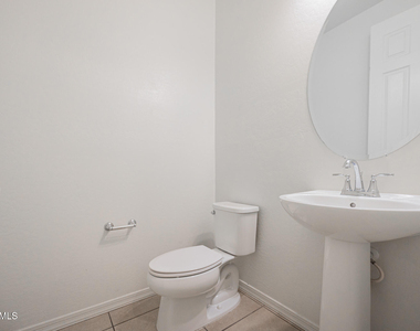 3311 W Donner Drive - Photo Thumbnail 21