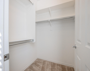 3311 W Donner Drive - Photo Thumbnail 16