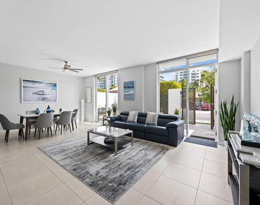 401 N Birch - Photo Thumbnail 14