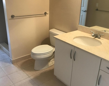 511 Lucerne Avenue - Photo Thumbnail 16