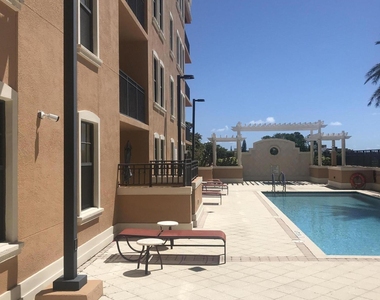 511 Lucerne Avenue - Photo Thumbnail 24