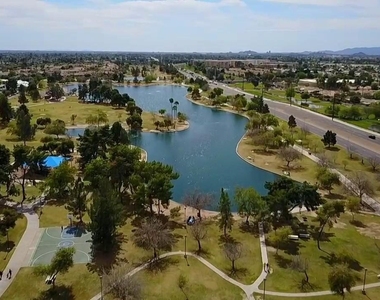 5039 N 81st Street - Photo Thumbnail 19