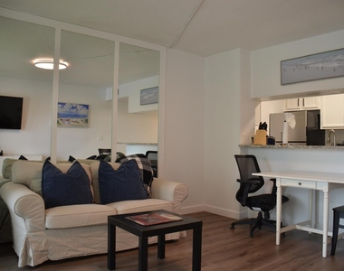 253 Cypress Point Drive - Photo Thumbnail 4