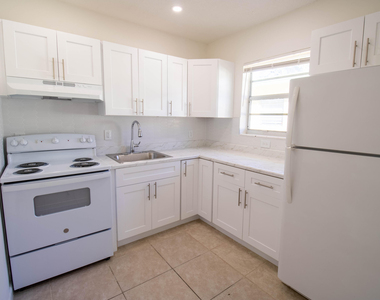 835 Sw 4th Street - Photo Thumbnail 7