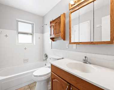 1001 Se 16th Street - Photo Thumbnail 5