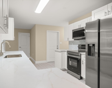 4119 Tangier Street - Photo Thumbnail 7
