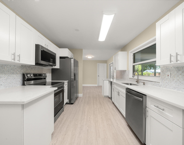 4119 Tangier Street - Photo Thumbnail 5