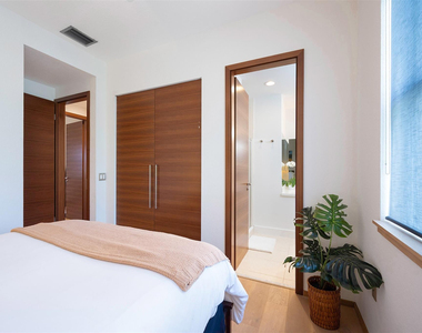 540 Ne 7th Avenue - Photo Thumbnail 16
