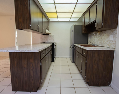 1501 Himmarshee Street - Photo Thumbnail 2