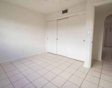 1501 Himmarshee Street - Photo Thumbnail 8