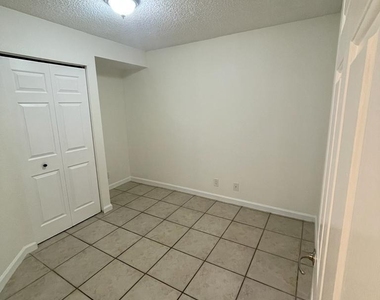 8243 Thames Boulevard - Photo Thumbnail 10