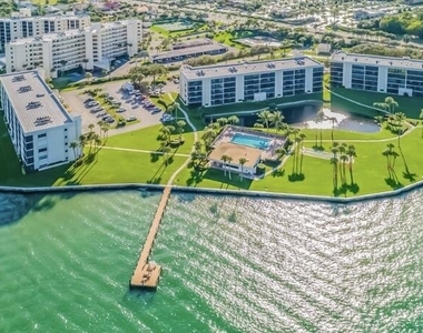 300 Intracoastal Place - Photo Thumbnail 17