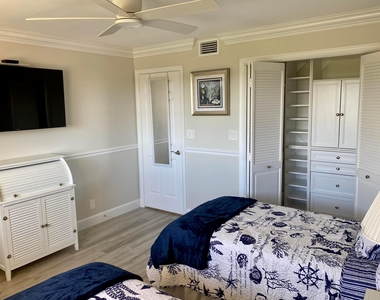 300 Intracoastal Place - Photo Thumbnail 11