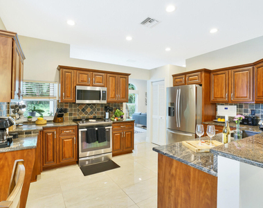 1311 Nw 2nd Circle - Photo Thumbnail 21