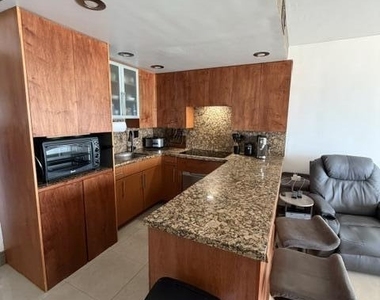 300 Oregon Street - Photo Thumbnail 10