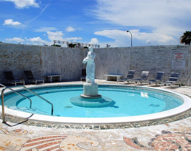 2710 E Marina Drive - Photo Thumbnail 10