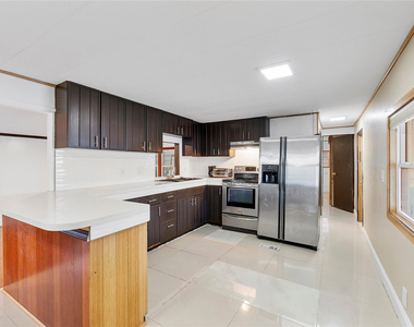 2710 E Marina Drive - Photo Thumbnail 1