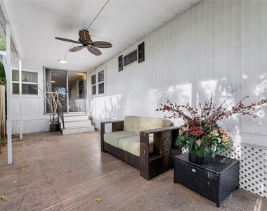 2710 E Marina Drive - Photo Thumbnail 7