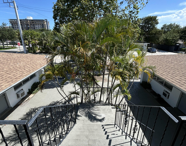 749 Se 15th Street - Photo Thumbnail 8