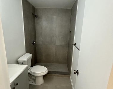 749 Se 15th Street - Photo Thumbnail 8