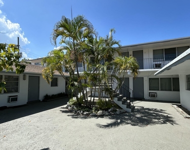 749 Se 15th Street - Photo Thumbnail 13