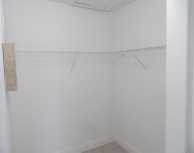 3800 N Jog Road - Photo Thumbnail 24