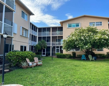 1510 Se 15th Street - Photo Thumbnail 1