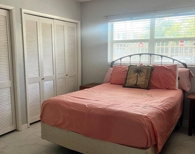 1510 Se 15th Street - Photo Thumbnail 5