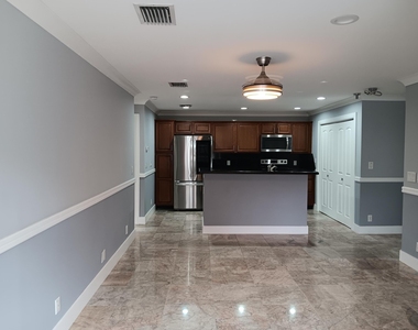 3440 Pinewalk Drive N - Photo Thumbnail 1