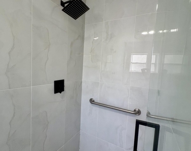 1590 Sw 14th Avenue - Photo Thumbnail 12