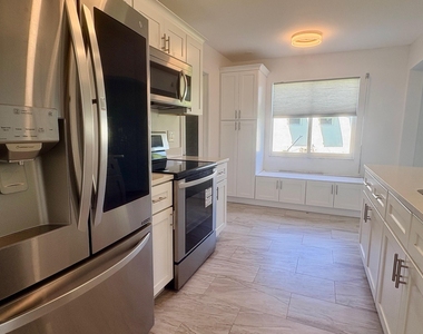 1590 Sw 14th Avenue - Photo Thumbnail 8