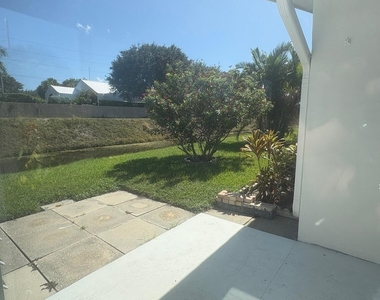 1590 Sw 14th Avenue - Photo Thumbnail 30