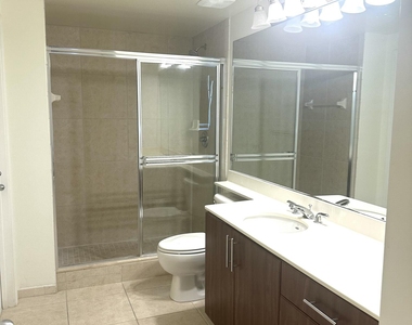 2401 Ne 65th Street - Photo Thumbnail 15