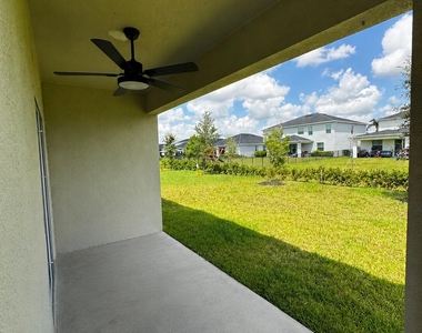 12251 Sw Nettuno Way - Photo Thumbnail 15