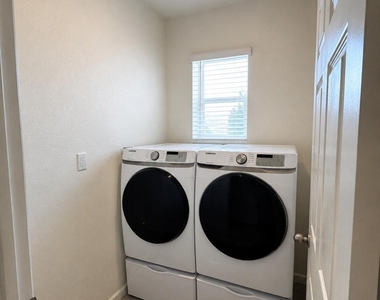 12251 Sw Nettuno Way - Photo Thumbnail 18