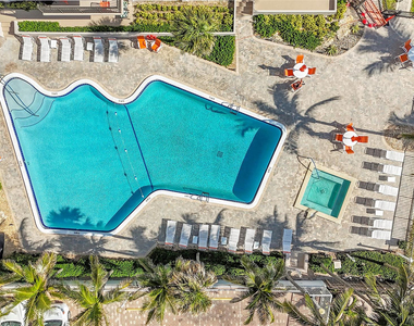 3800 Galt Ocean Drive - Photo Thumbnail 12