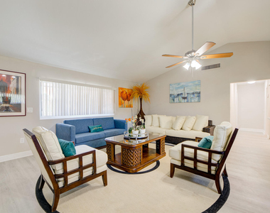 902 Palm Avenue - Photo Thumbnail 10