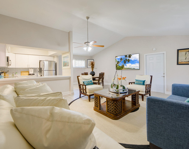 902 Palm Avenue - Photo Thumbnail 9