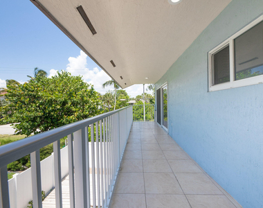 902 Palm Avenue - Photo Thumbnail 29